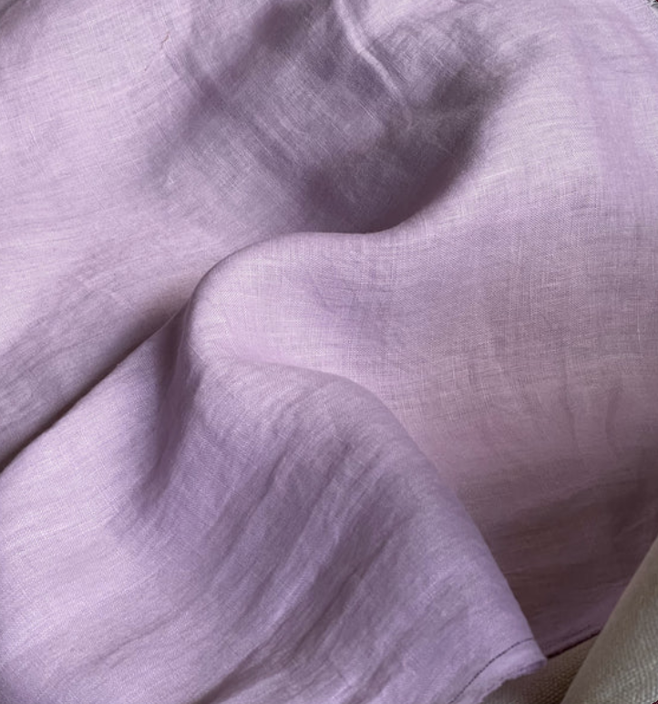 Mix linen textures with sheer fabrics - why not?