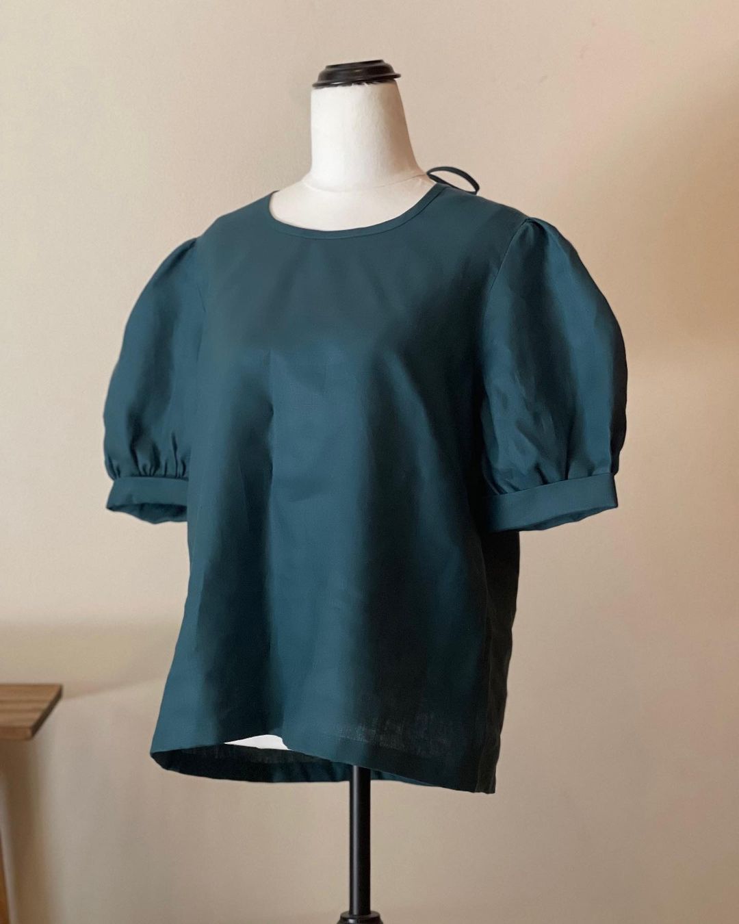 Peacock Green (208) plain colour linen 150gsm