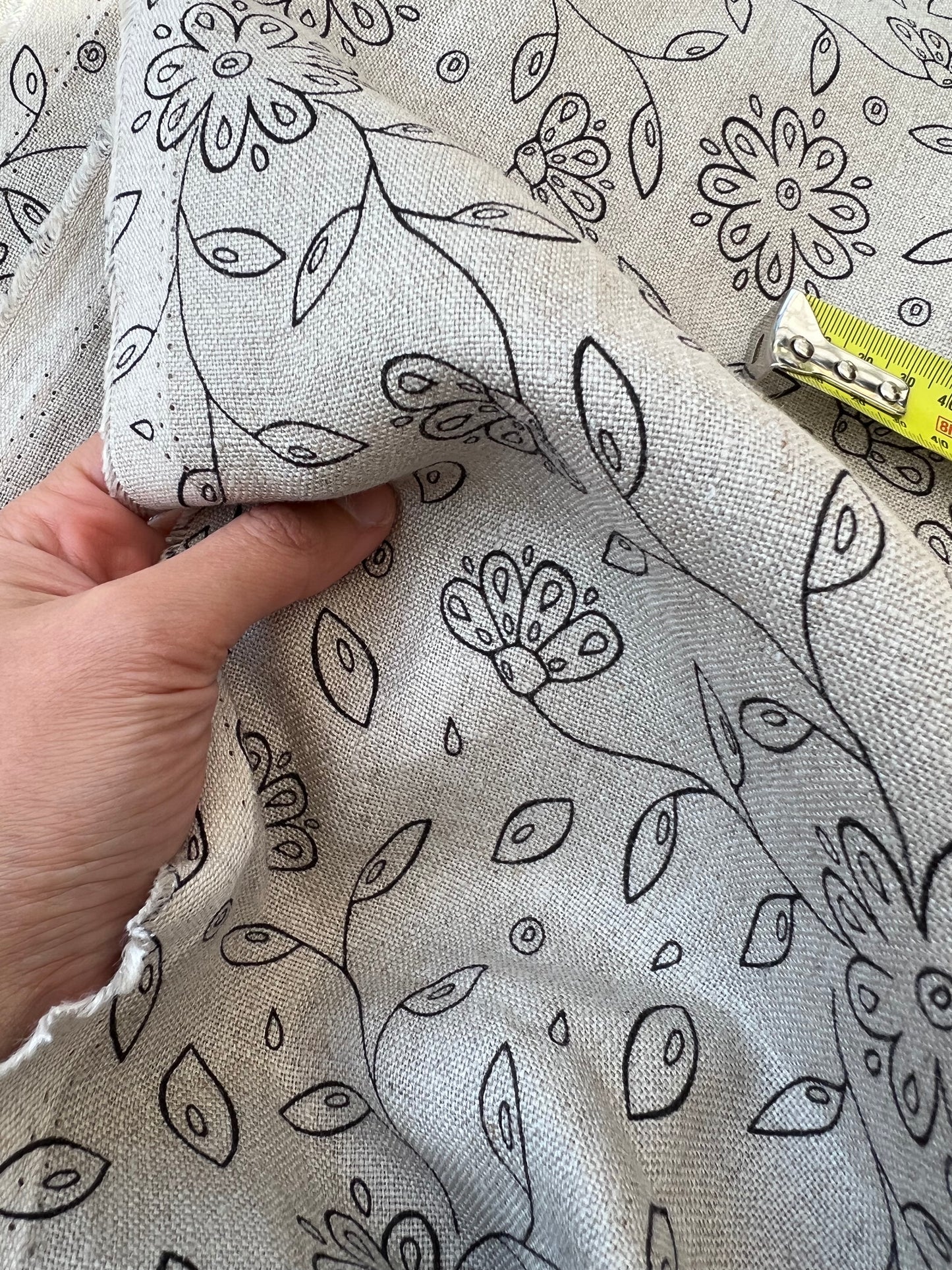 Black Floral Liner Vintage Printed Linen 260gsm