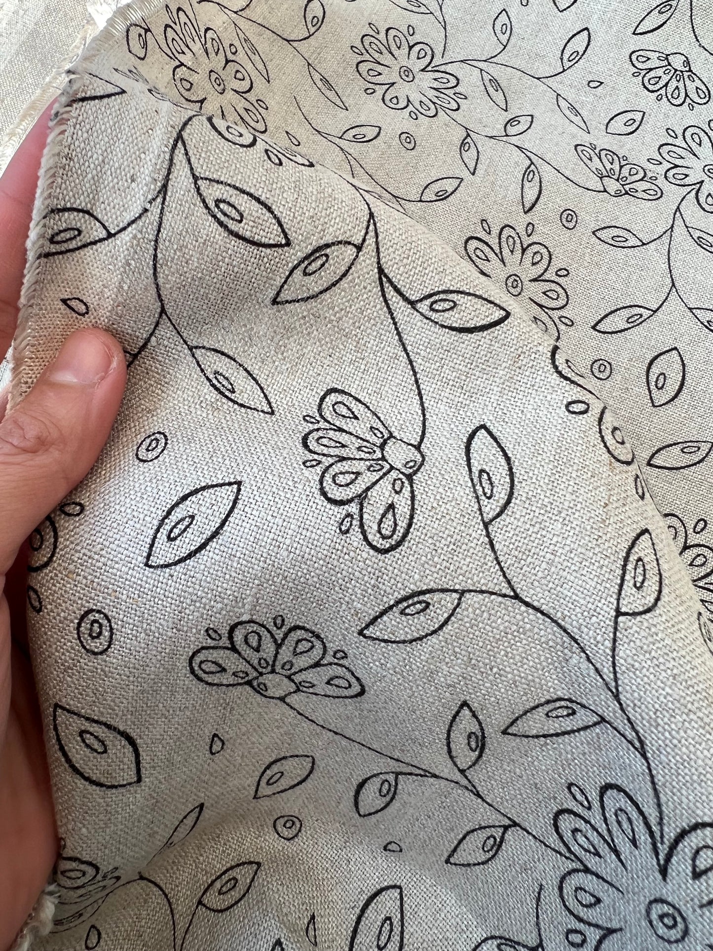 Black Floral Liner Vintage Printed Linen 260gsm