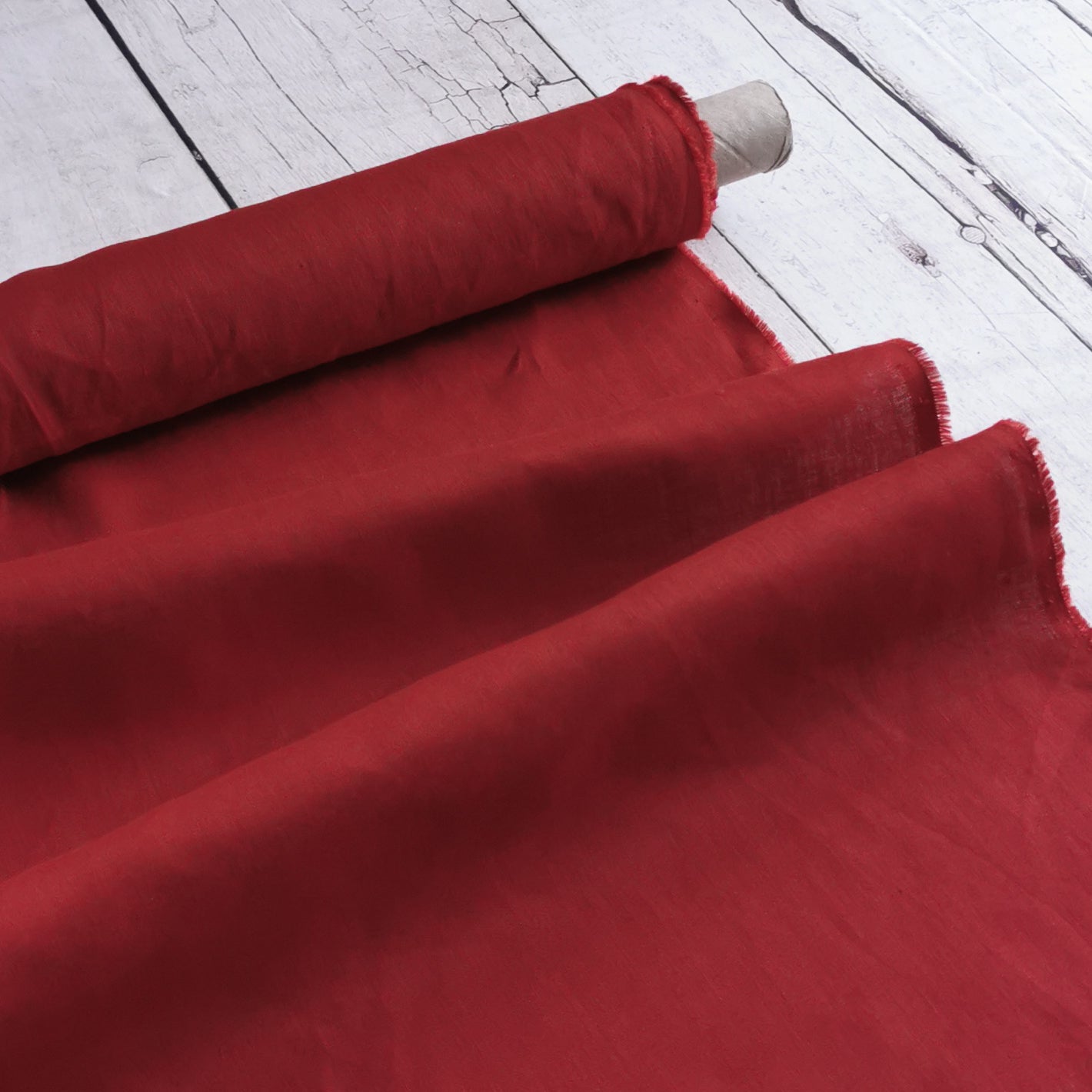 Scarlet Red (120) plain colour linen 150gsm