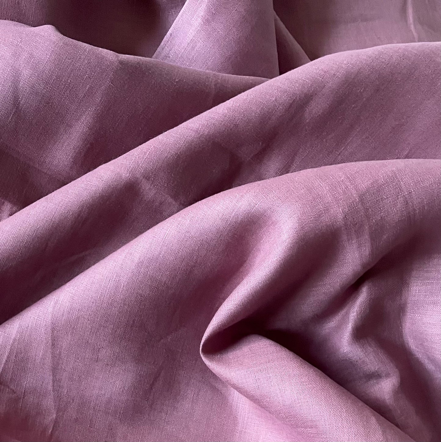 Mauve Purple (232) plain colour linen 150gsm preorder