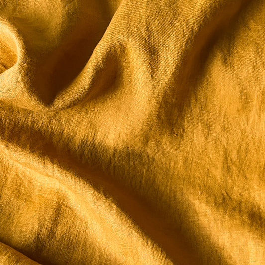 Mustard (137) plain colour linen 150gsm